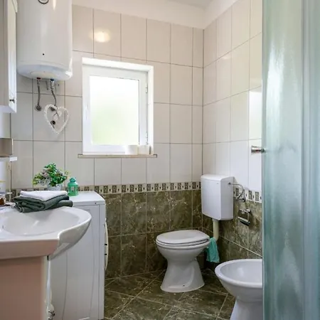 House Arkulin By Guide *