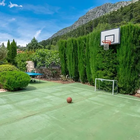 House Arkulin By Guide *