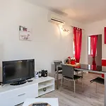 House Arkulin By Guide * Gruda
