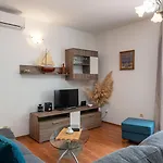 וילה House Arkulin By Guide Gruda