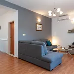 וילה House Arkulin By Guide