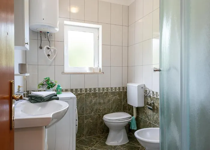 House Arkulin By Guide *